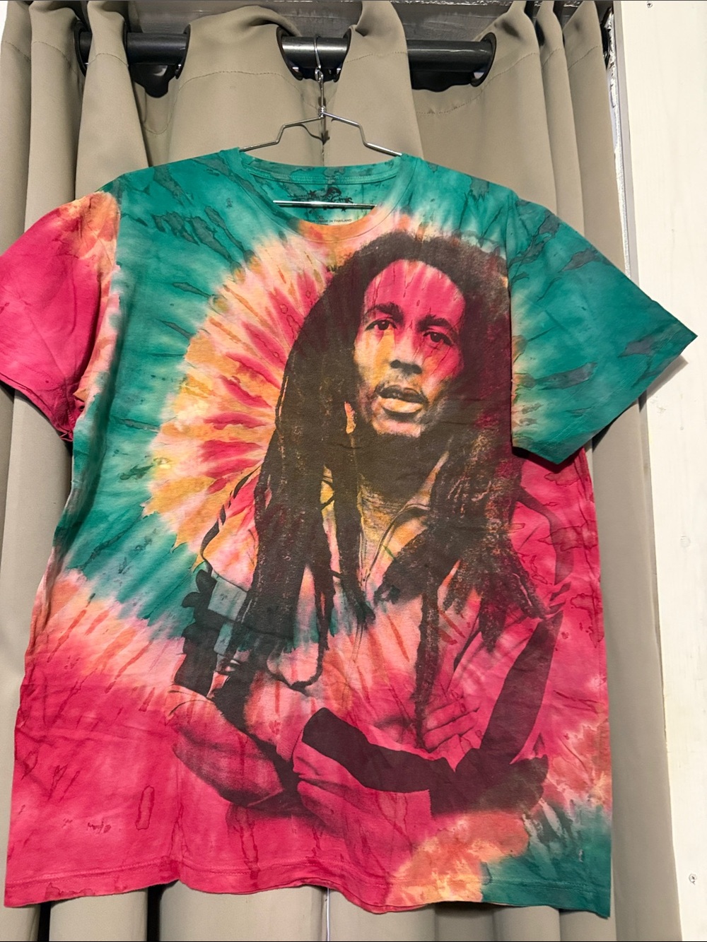 Tie-Dye Graphic Tee in Green & Pink
